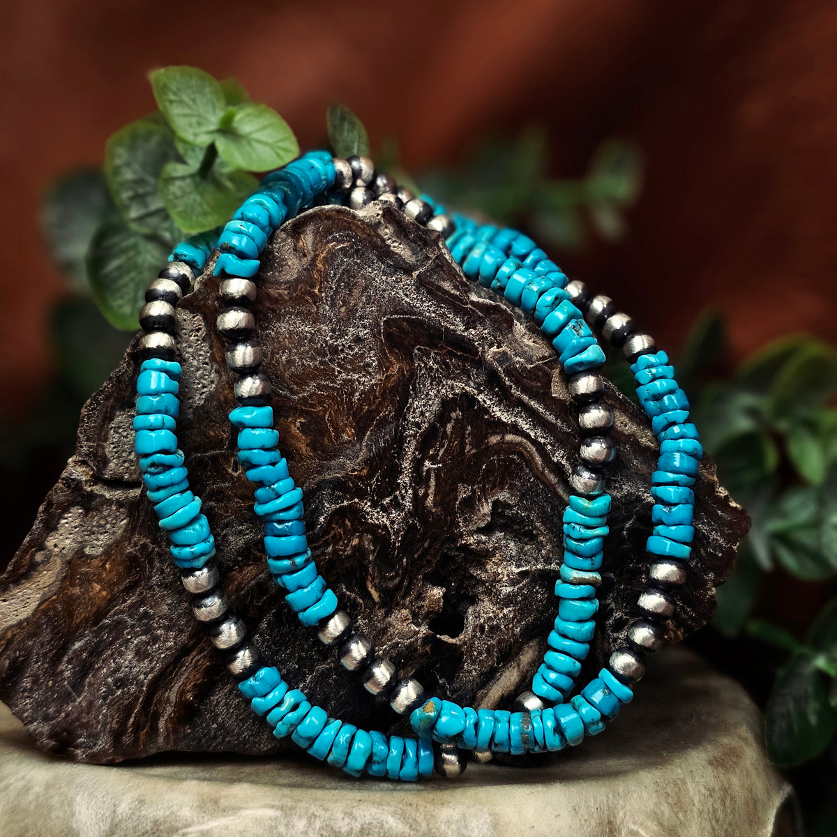 Navajo Pearl Stretch Bracelet w/ Kingman Turquoise Heishi Beads