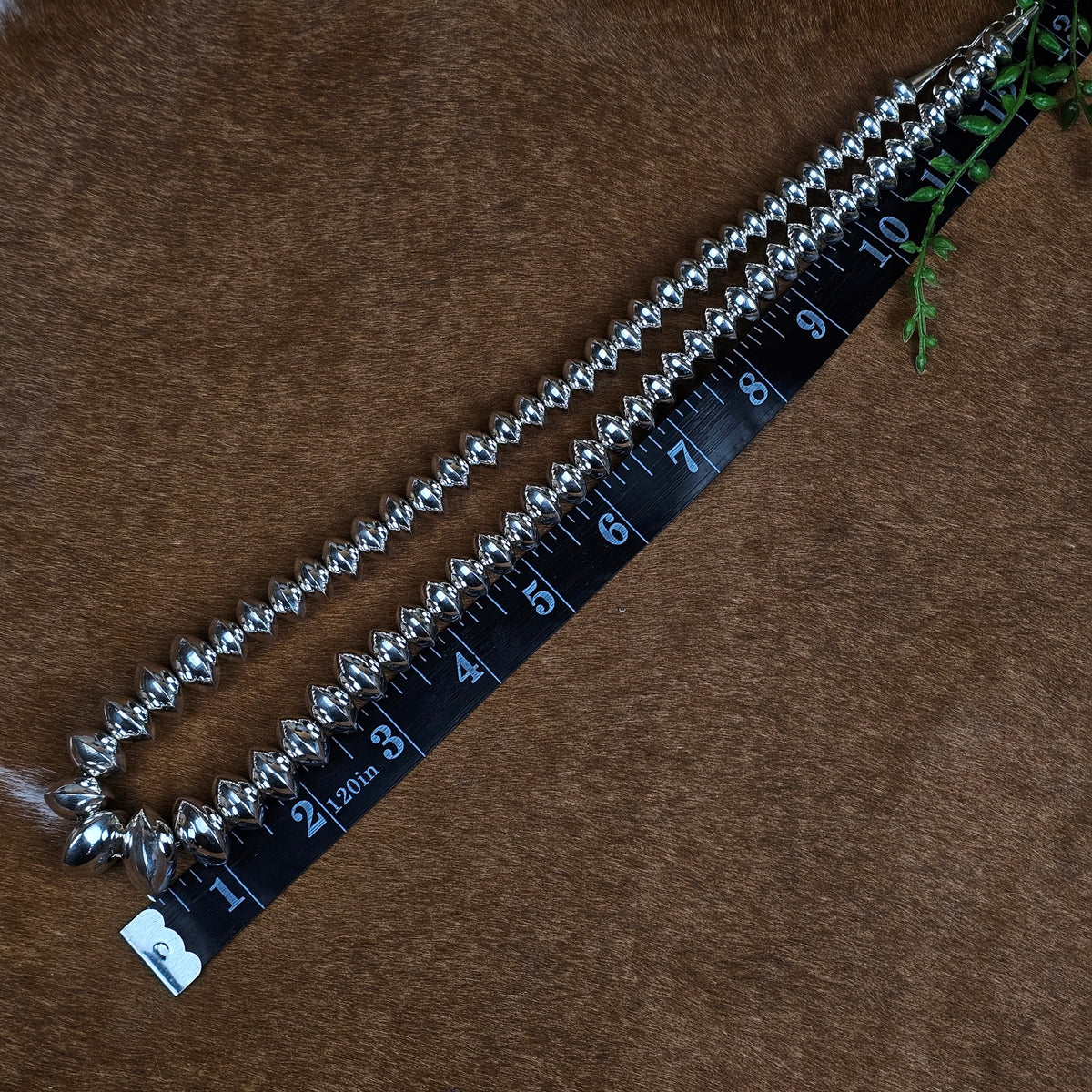 Navajo Pearl Set w/ Handmade Bench Beads