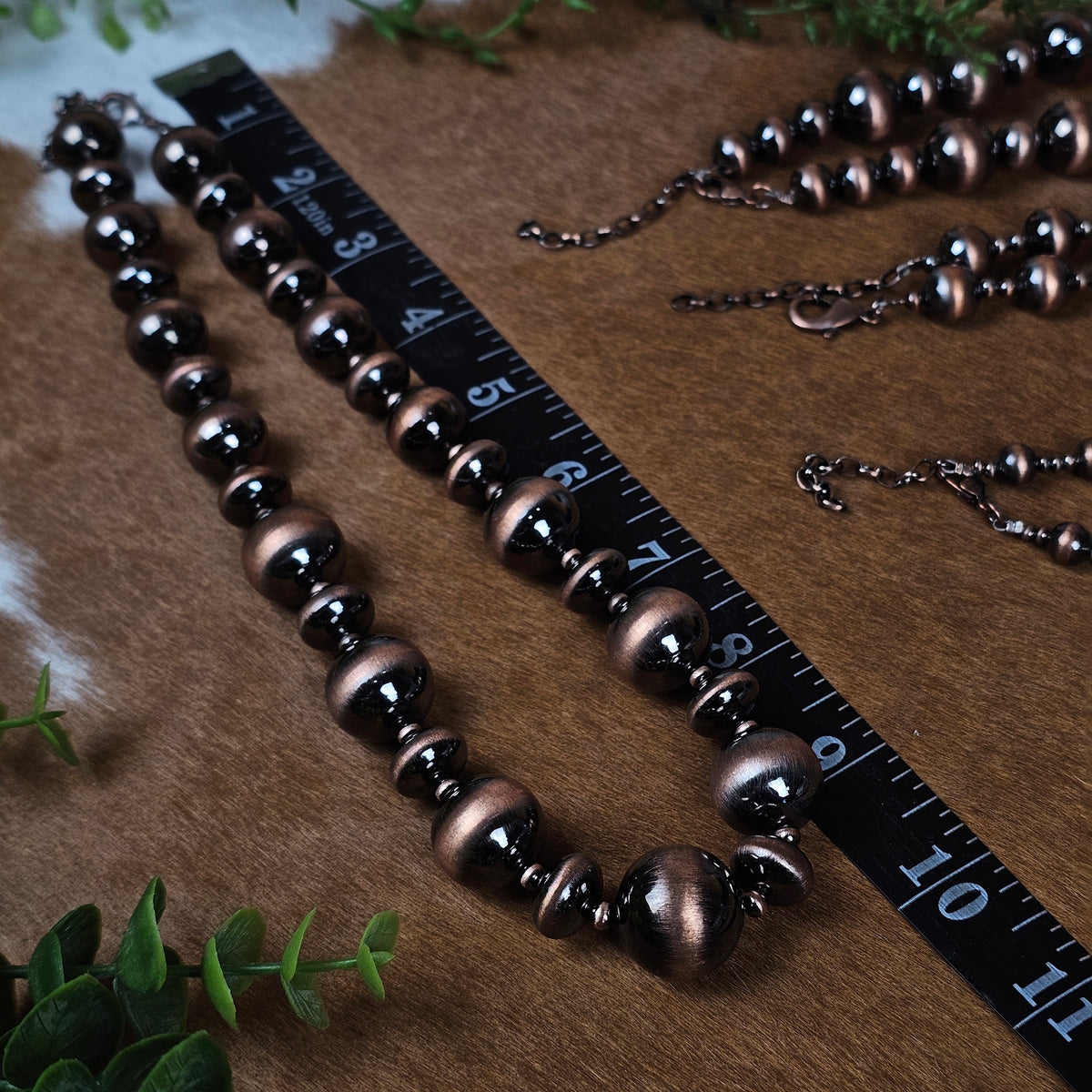 20in. Navajo Pearl Necklace w/ Copper Finish