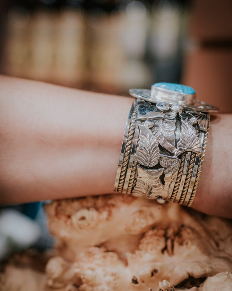 Kingman Web Turquoise Bracelet