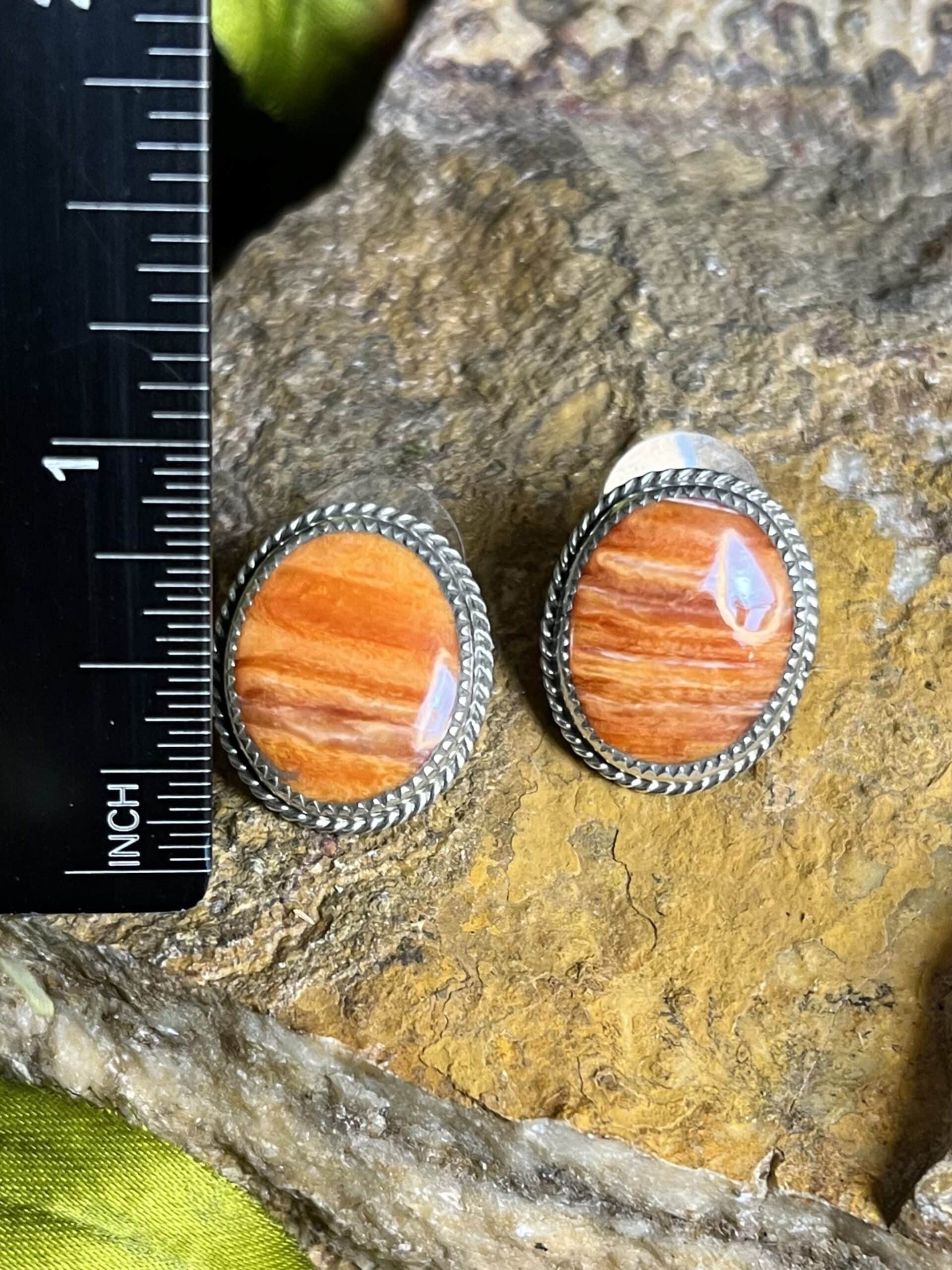 Spiny Oyster Earrings