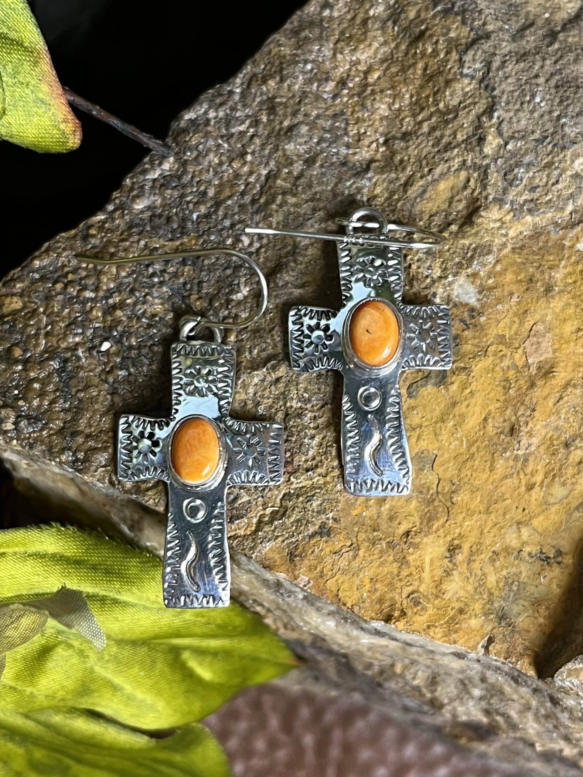Spiny Oyster Earrings