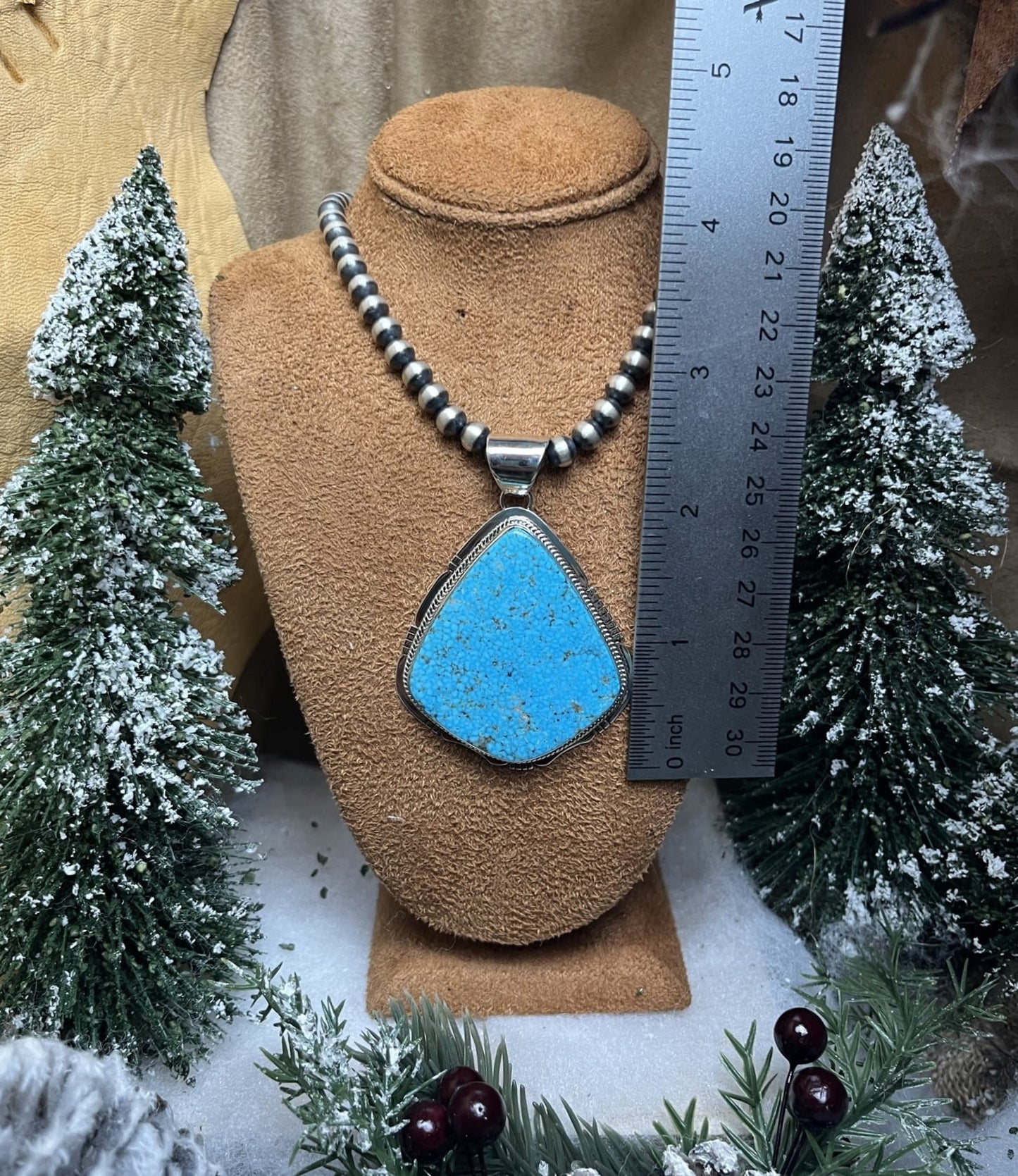 Kingman Pendant
