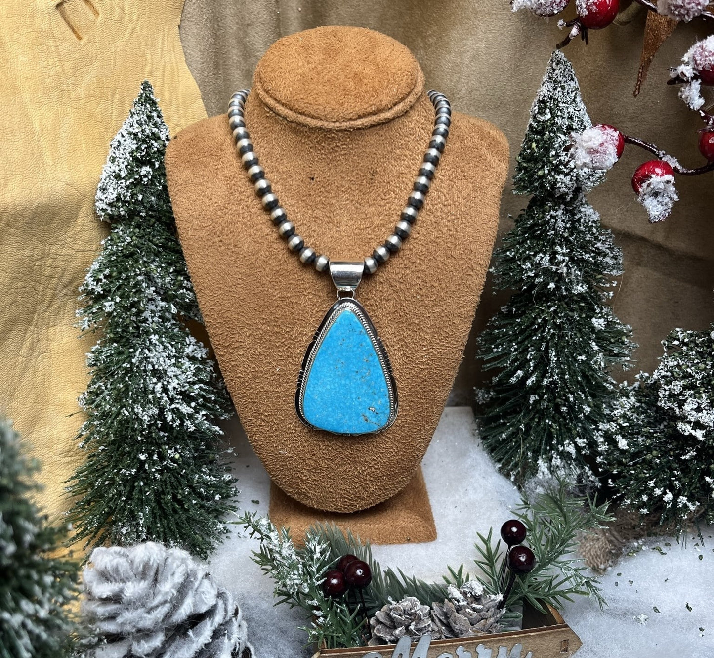 Kingman Pendant