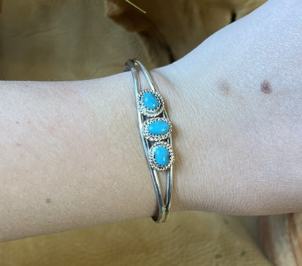 Sleeping Beauty Bracelet