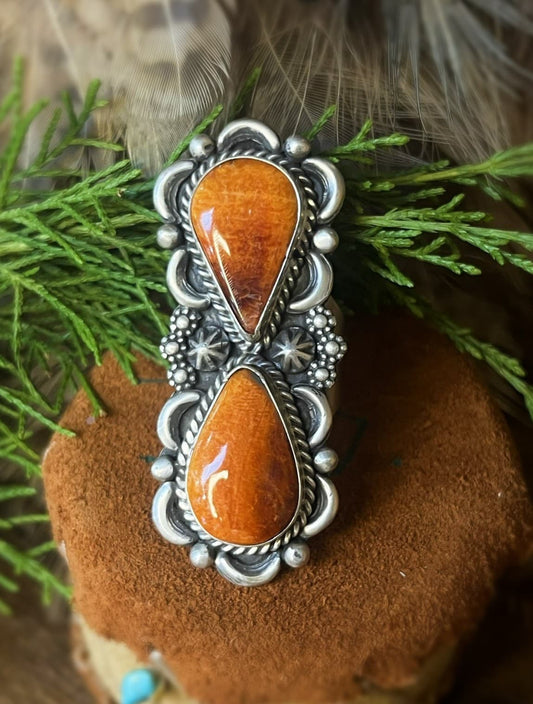 Adjustable Spiny Oyster Ring