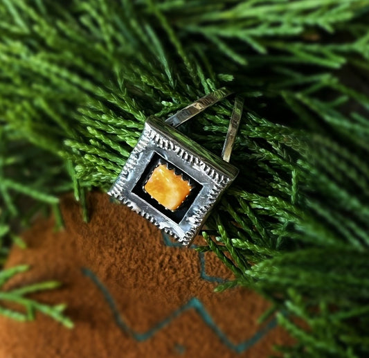 Spiny Oyster Ring Various Sizes
