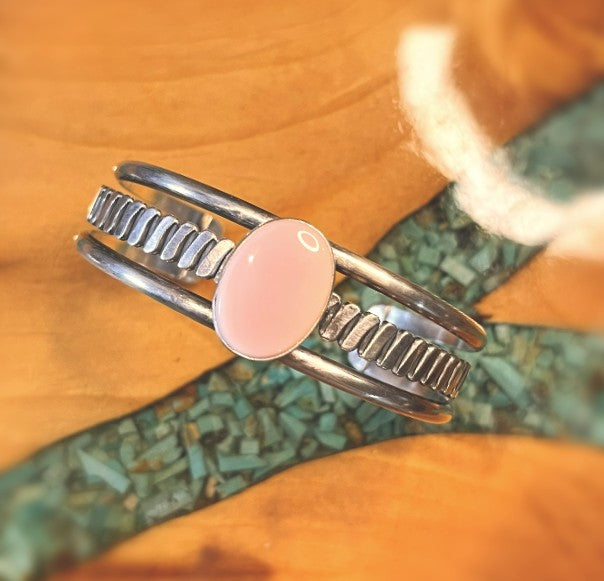Pink Conch Bracelet