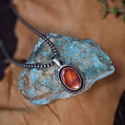 Spiny Oyster Necklace