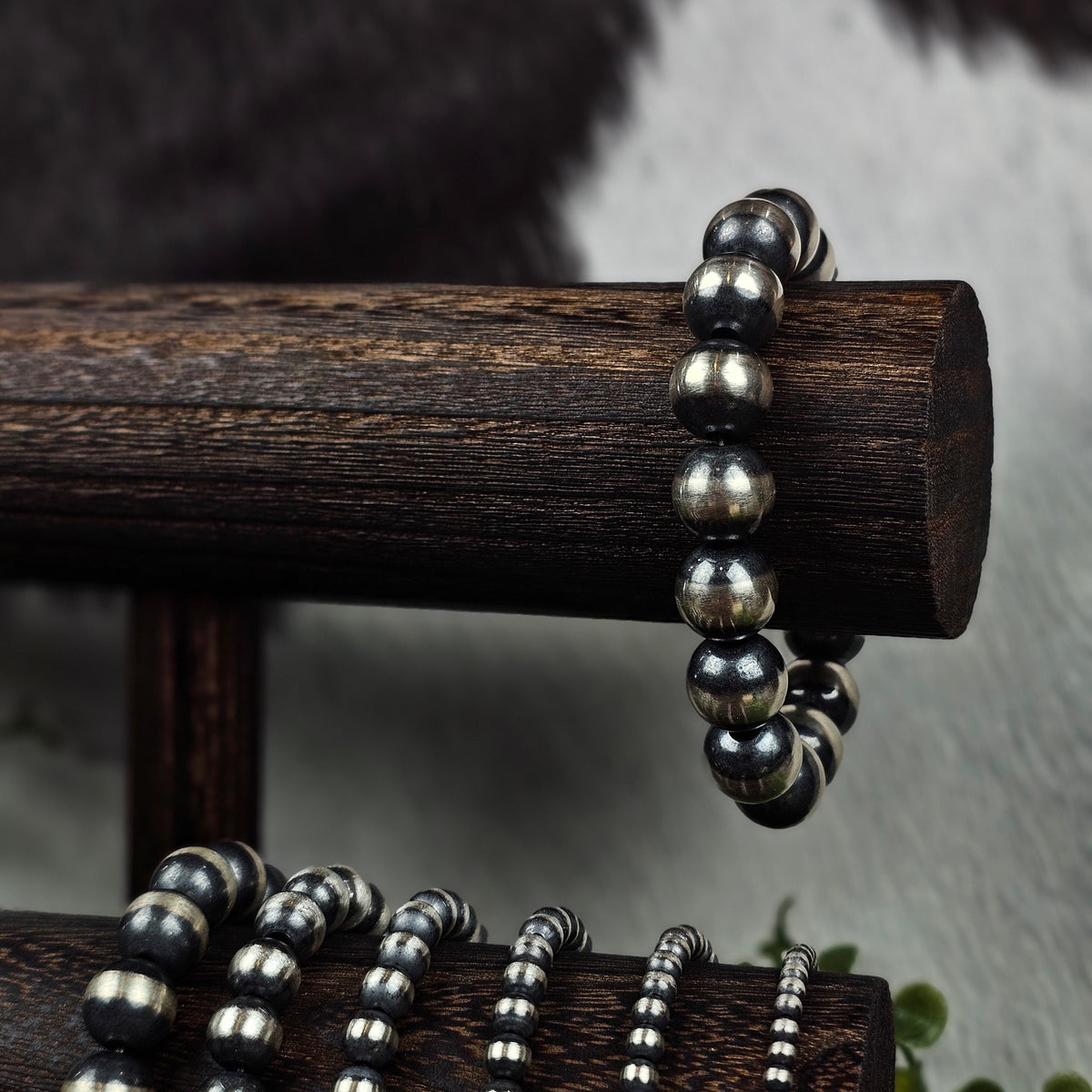 Navajo Pearl Bracelet - Various Sizes